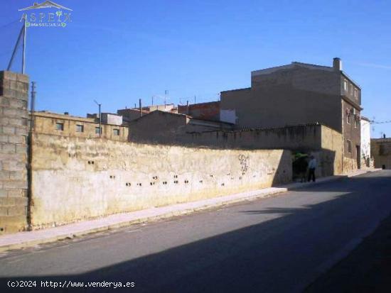  SE VENDE SOLAR EN CAUDETE - ALBACETE 