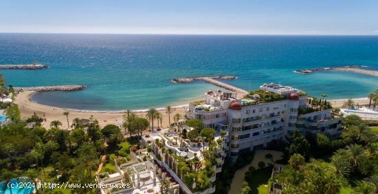  Lujoso apartamiento en la urbanización más exclusiva y segura de Puerto Banús - Grey D Albion - M 