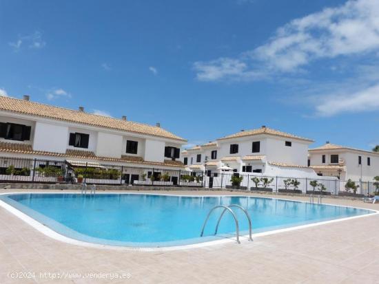 Chayofa. Villa  con vistas en urbanizacion de calidad - SANTA CRUZ DE TENERIFE