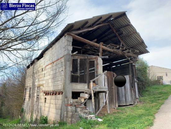 VENTA DE PAJAR CON TERRENO EN ZONA DE CARRACEDELO - LEON