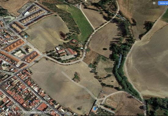  SE VENDE PARCELA CON NAVE EN VILLAMARTIN - CADIZ 