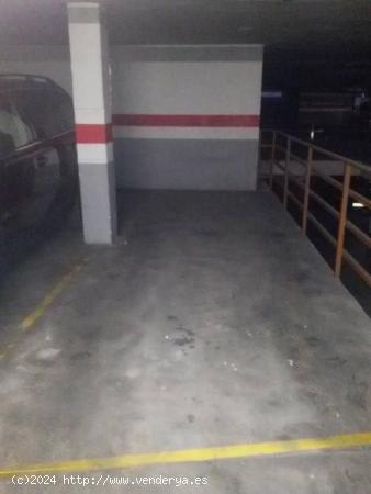 SE VENDEN 2 PLAZAS DE GARAJE EN ZONA CARRETAS - ALBACETE