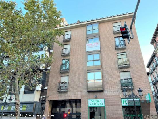  ESTUDIO HOME MADRID OFRECE amplia plaza de garaje en la calle Atocha - MADRID 