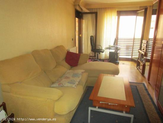  Urbis te ofrece un estupendo piso en venta en zona San Bernardo, Salamanca. - SALAMANCA 