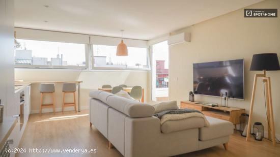  Apartamento de 2 dormitorios en alquiler en Delicias - MADRID 