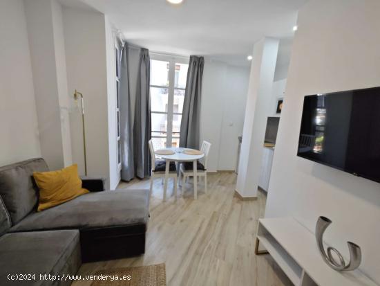  Apartamento de 1 dormitorio en alquiler en Eixample, Valencia - VALENCIA 
