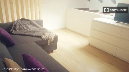 1 dormitorio para alquilar en Legazpi - MADRID