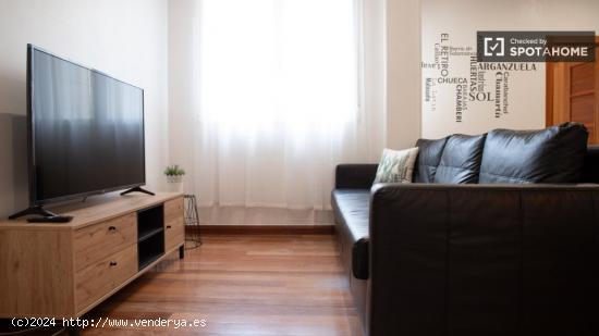 Apartamento de 2 dormitorios en alquiler en Barrio De Las Letras - MADRID