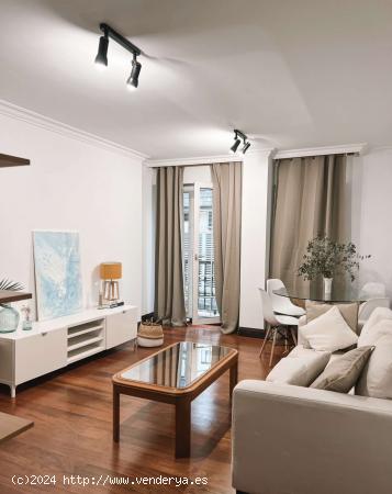  Apartamento entero de 2 dormitorios en Santander - CANTABRIA 