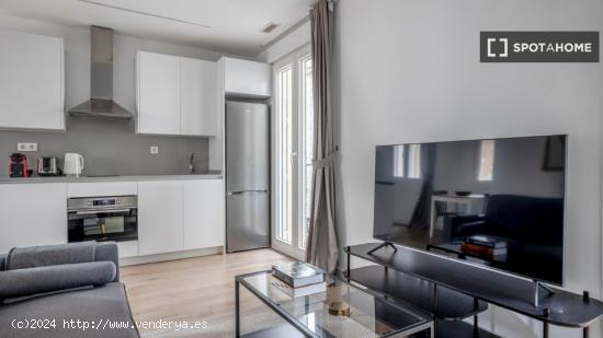 Apartamento de 2 dormitorios en Cuatro Caminos - MADRID