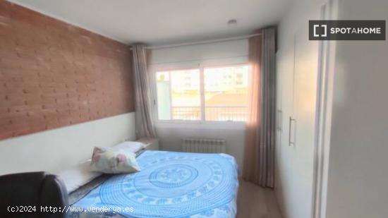 Alquiler de habitaciones en piso de 2 habitaciones en L'Hospitalet De Llobregat - BARCELONA