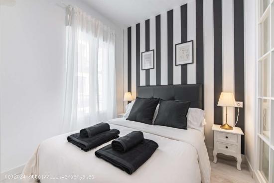  Apartamento de 3 dormitorios en alquiler en La Latina, Madrid - MADRID 