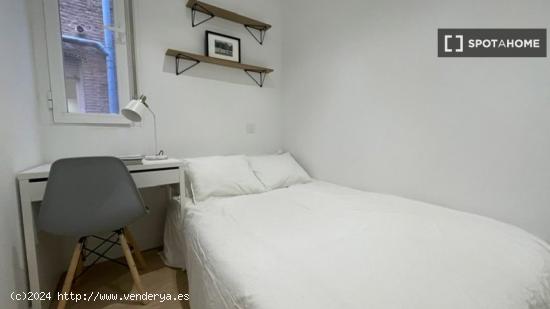 Se alquila habitación en un Coliving en Tetuán - MADRID