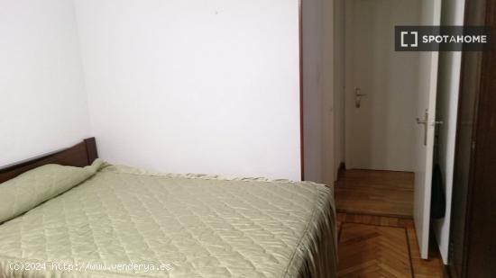 Se alquila habitación en piso de 2 habitaciones en Santander - CANTABRIA