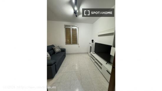 Apartamento de 2 dormitorios en alquiler en Tetuán - MADRID