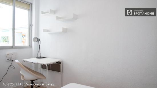 Habitación en alquiler en apartamento de 3 dormitorios en Getafe, Madrid - MADRID