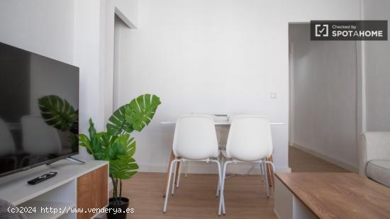 Habitación en alquiler en apartamento de 3 dormitorios en Getafe, Madrid - MADRID