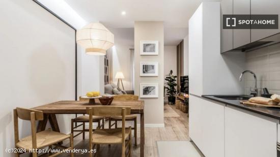 Apartamento de 1 dormitorio en alquiler en Chamberí - MADRID