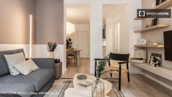 Apartamento de 1 dormitorio en alquiler en Chamberí - MADRID