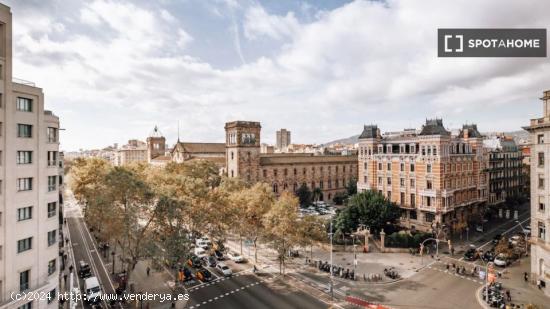 Apartamento de 3 dormitorios en alquiler en Barcelona - BARCELONA