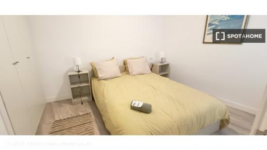 Piso en alquiler de 2 habitaciones en Moncloa - Aravaca - MADRID