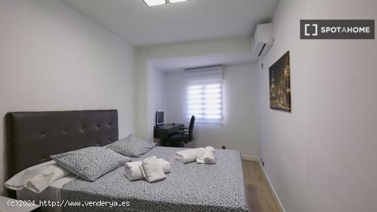 Apartamento de 2 dormitorios en alquiler en Carabanchel - MADRID