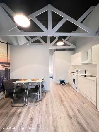  Se alquilan habitaciones en apartamento de 1 dormitorio en Tetuán - MADRID 