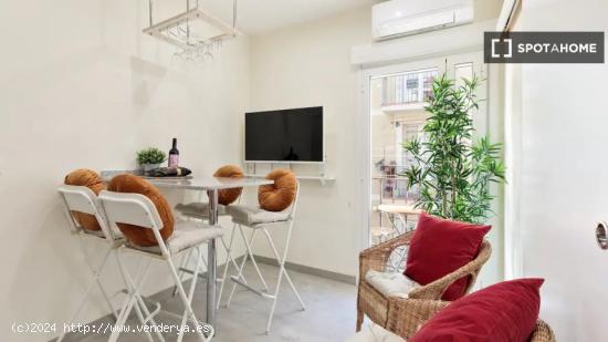Apartamento de 2 dormitorios en alquiler en Ciutat Vella - BARCELONA