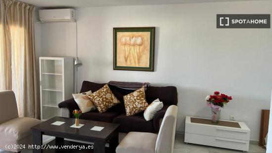 Apartamento de 2 dormitorios en alquiler en Arroyo De La Miel, Málaga - MALAGA