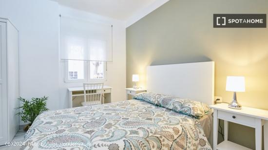 Apartamento de 2 dormitorios en alquiler en Tetuán, Madrid - MADRID