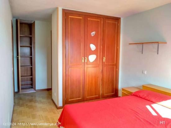 Se alquilan habitaciones en piso de 4 habitaciones en Arganzuela - MADRID 