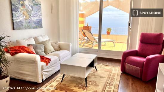 Increíble apartamento de 3 dormitorios en Benitachell con vistas al mar - ALICANTE