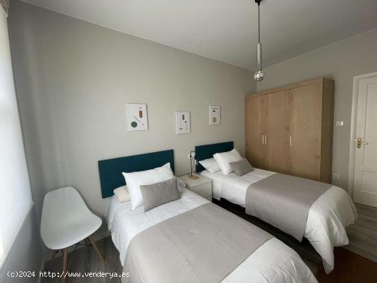  Se alquila habitación en piso de 4 habitaciones en San Paulo, Vigo - PONTEVEDRA 