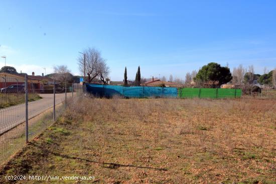 Parcela urbana en Simancas - VALLADOLID