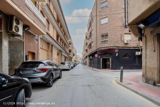 VENTA DE LOCAL COMERCIAL, EN CABEZO DE TORRES - MURCIA