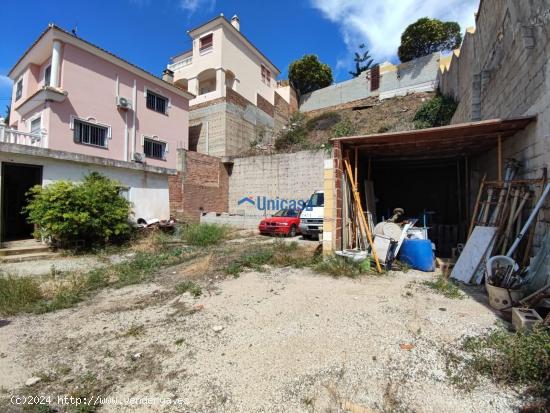 Parcela de 400 m2 en el Puerto de la Torre. - MALAGA