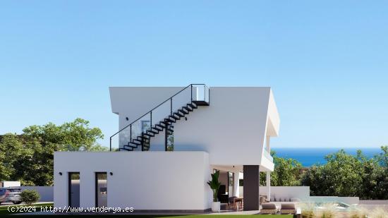 Villa con Piscina y Solarium - Pinar de Campoverde, Alicante - ALICANTE