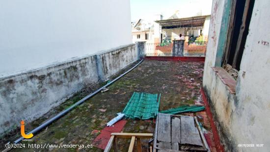 EDIFICIO PARA RECONSTRUIR MÁS LOCAL - CADIZ