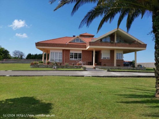  Casa-Chalet en Venta en Viveda Cantabria 