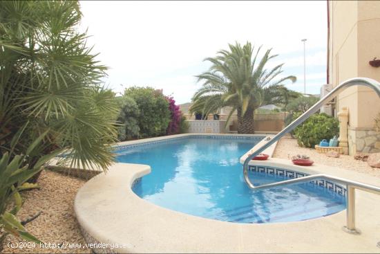 Chalet en  Hondon de las Nieves - ALICANTE