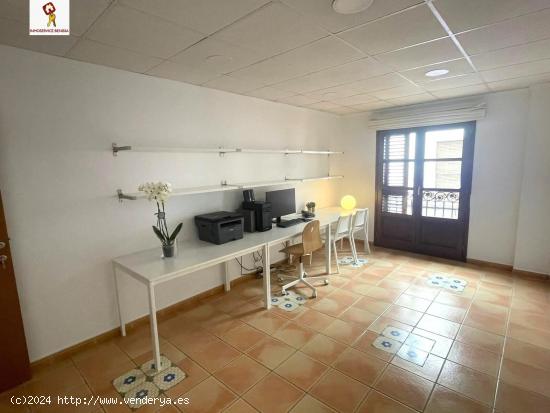 ESPACIO COMPARTIDO PARA PROFESIONALES TIPO CO-WORKING - ALICANTE