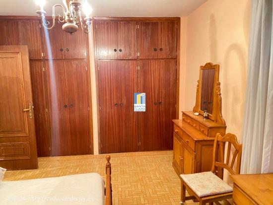 ¡GRAN OPORTUNIDAD DE NEGOCIO! CASA, 2 NAVES Y ALMACÉN A LA VENTA EN VILLALPANDO, ZAMORA. - ZAMORA