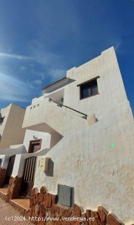 CASA EN FUENTE VICTORIA - ALMERIA