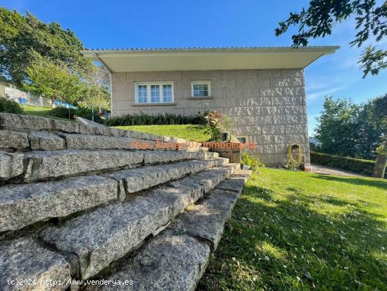 REF 2957 CHALET EXCLUSIVO 4 DORM. CON VISTAS A LA RIA DE VIGO ( REDONDELA ) - PONTEVEDRA