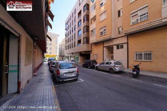 Local comercial en Villajoyosa - ALICANTE