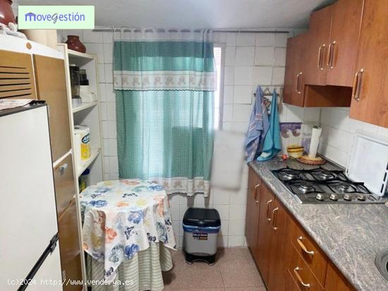 VENTA DE CASA EN UBRIQUE-BARRIADA ANTONIO VEGA - CADIZ