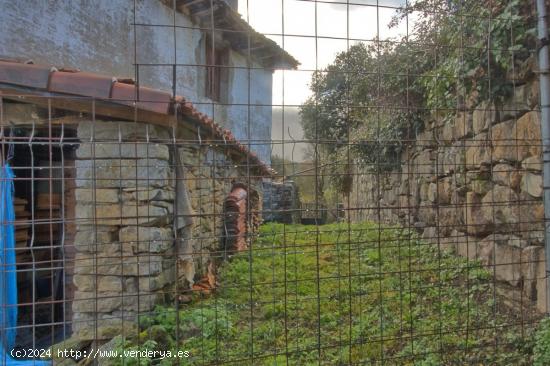 CASA DE PUEBLO A REHABILITAR CON TERRENO URBANO - BURGOS