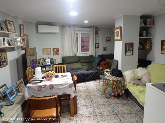  21Inmobiliarias vende piso para entrar a vivir cerca de  valencia - VALENCIA 