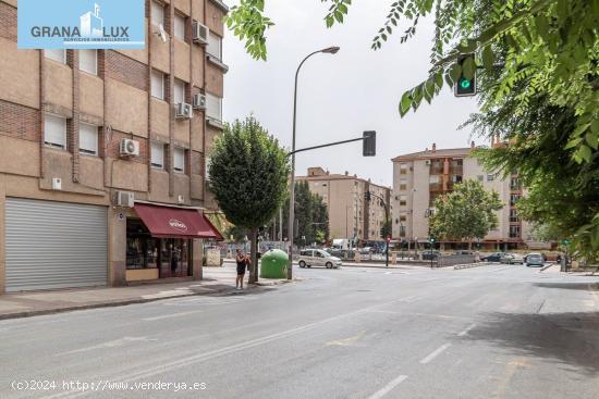 Local comercial en Doctor Alejandro Otero - GRANADA