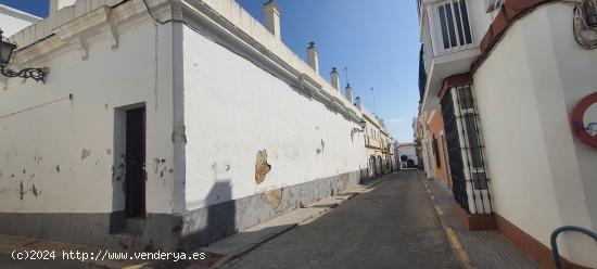 Terreno Urbano en el Centro para construir una magnifica casa - CADIZ